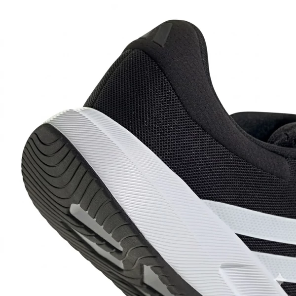 Adidas - Treadmove